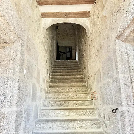 펜션 Manoir Medieval Art Deco - Logis Des 3 Artistes *
