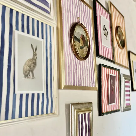 Manoir Medieval Art Deco - Logis Des 3 Artistes Holiday home