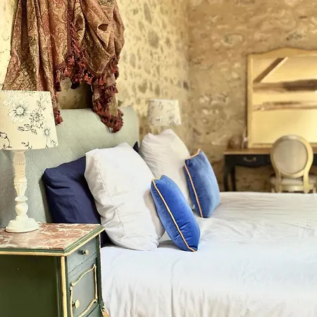 Manoir Medieval Art Deco - Logis Des 3 Artistes * Sevremont