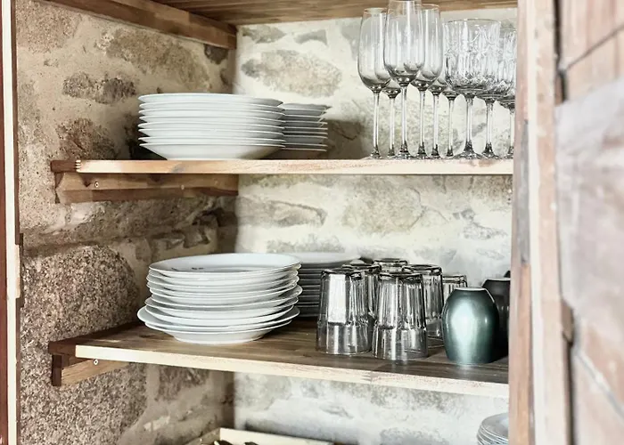 Manoir Medieval Art Deco - Logis Des 3 Artistes Sevremont