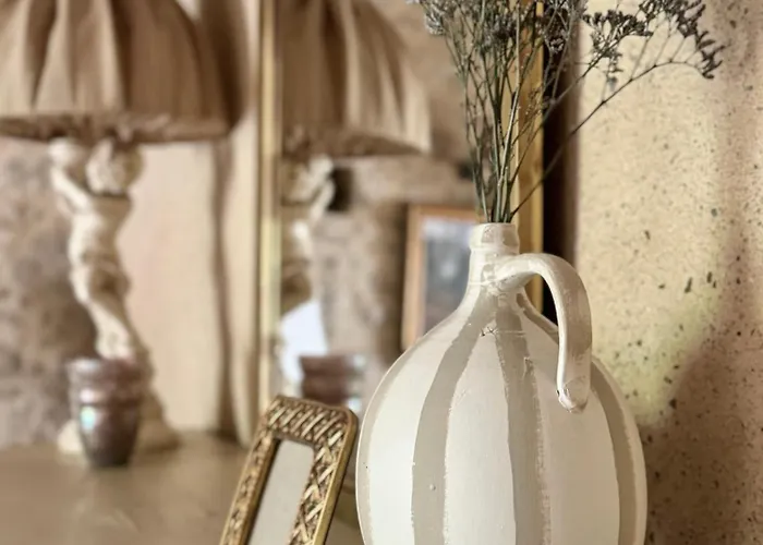 펜션 Manoir Medieval Art Deco - Logis Des 3 Artistes Sevremont