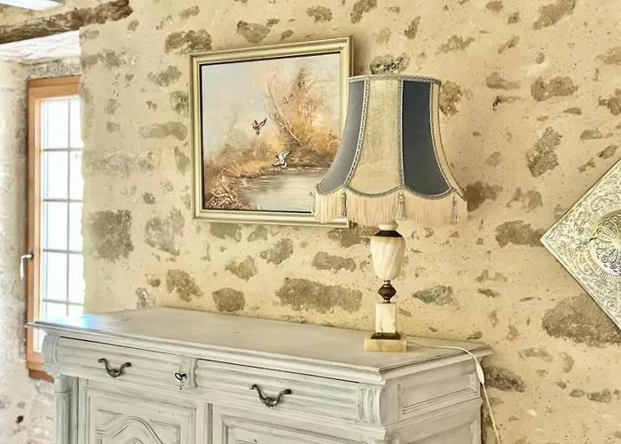 펜션 Manoir Medieval Art Deco - Logis Des 3 Artistes Sevremont