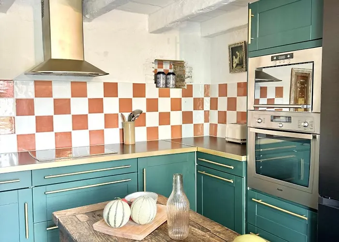 펜션 Manoir Medieval Art Deco - Logis Des 3 Artistes