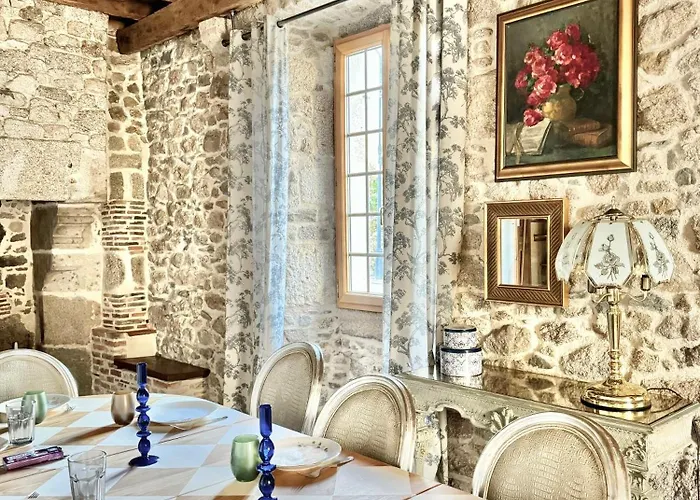 Manoir Medieval Art Deco - Logis Des 3 Artistes *