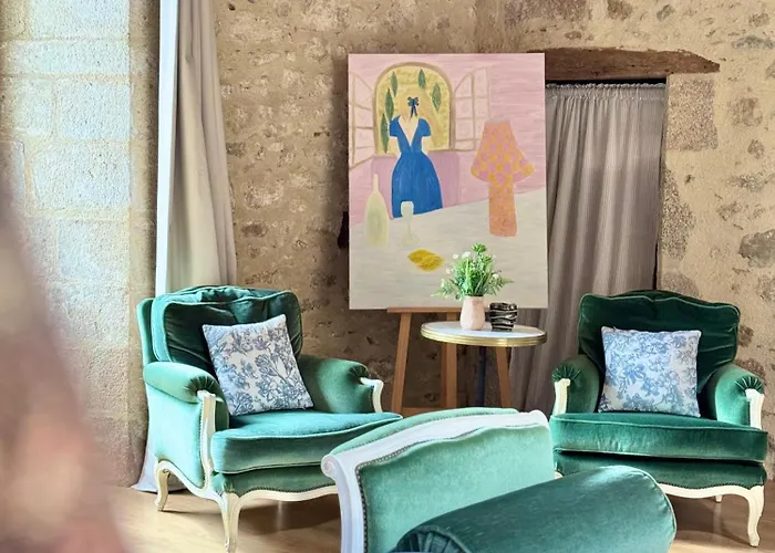 Manoir Medieval Art Deco - Logis Des 3 Artistes 펜션 Sevremont